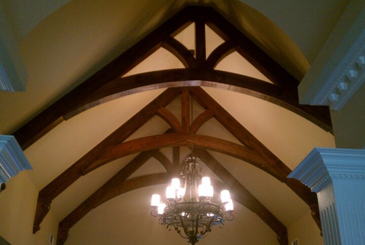 Enhancing Mountain Retreats: Cedar Arches in Homes of the North Georgia Mountains Supplied by ABS Wood